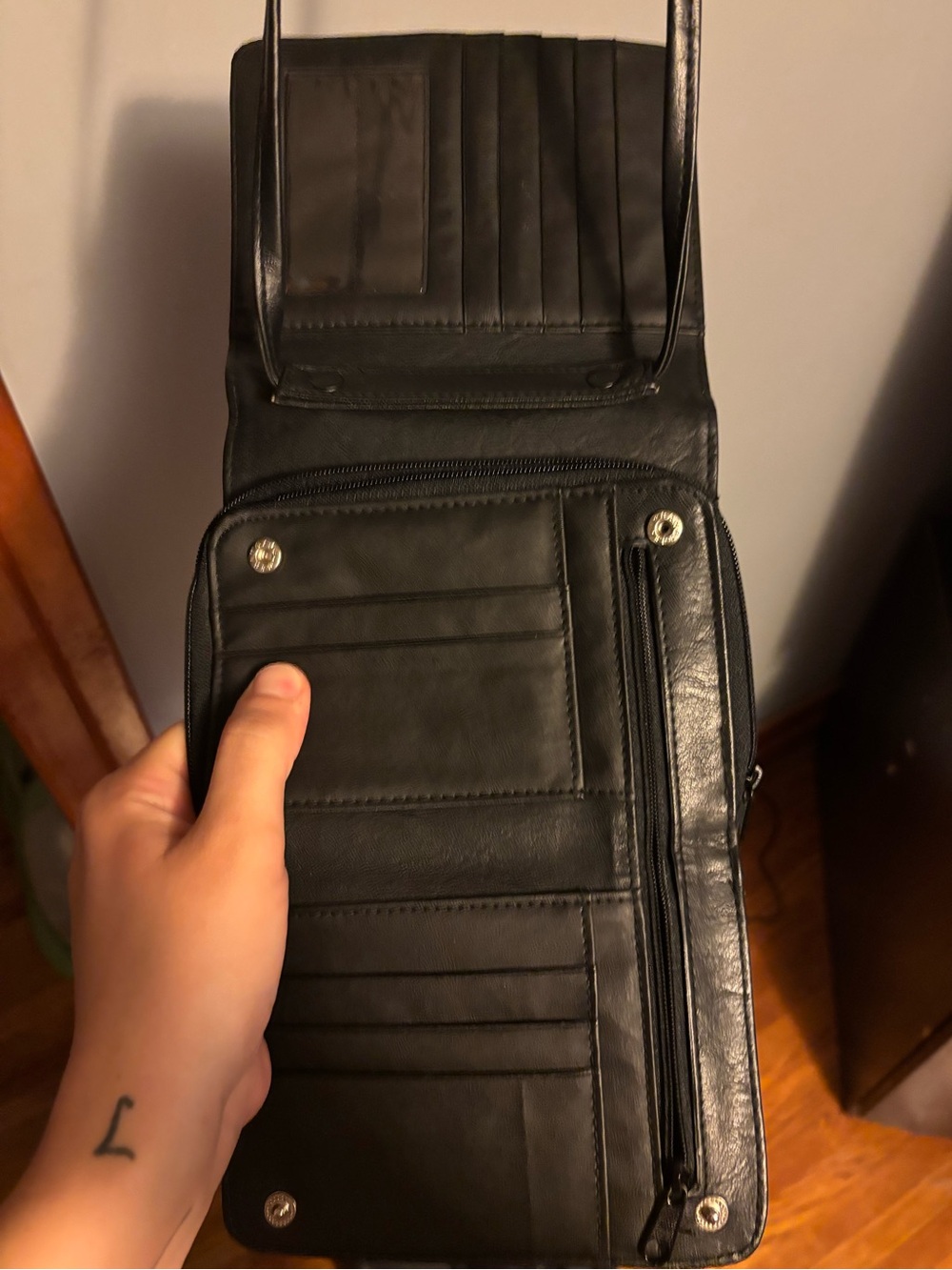 Black Crossbody Wallet Purse - Picture 5 of 6